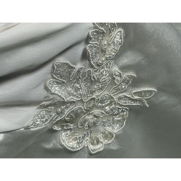 Vintage Bridal Slip Dress XL Ivory Lace Beaded Satin Nightgown No Tags - Picture 6 of 8